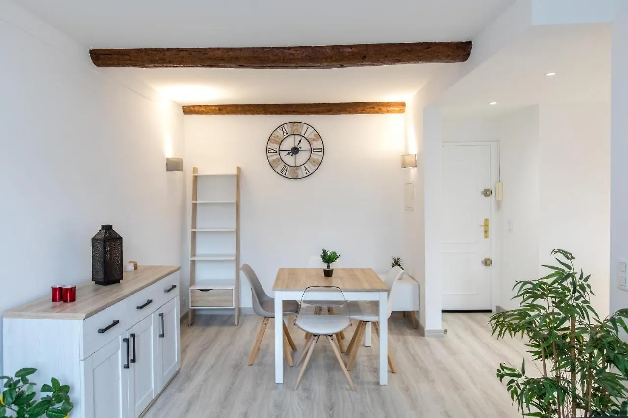 Le Forville : 400M Palais, Calme, Clim Cannes France