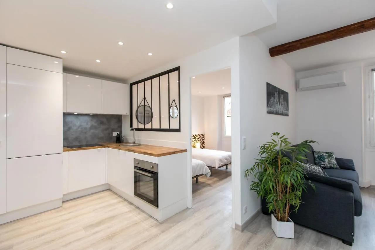 Le Forville : 400M Palais, Calme, Clim Cannes Apartment